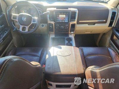 Zdjęcie 8 z 12 samochodu: 2014 RAM 2500 LONGHORN VIN:3C6UR5GL2EG244053 - miniatura