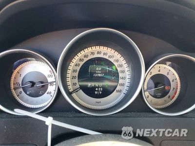 Zdjęcie 9 z 12 samochodu: 2013 MERCEDES-BENZ C 250 VIN:WDDGF4HB0DG001498 - miniatura