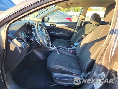 Zdjęcie 7 z 12 samochodu: 2018 NISSAN SENTRA S VIN:3N1AB7APXJY326062 - miniatura