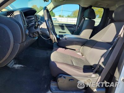 Zdjęcie 7 z 12 samochodu: 2013 CHEVROLET SILVERADO VIN:1GCRKSE7XDZ367105 - miniatura