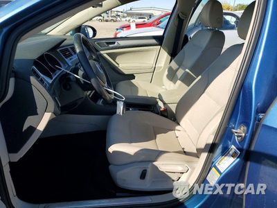 Zdjęcie 7 z 12 samochodu: 2016 VOLKSWAGEN E-GOLF SEL PREMIUM VIN:WVWPP7AU4GW902145 - miniatura