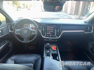 Zdjęcie 9 z 10 samochodu: 2022 VOLVO S60 B5 MOMENTUM VIN:7JRL12TZ1NG154474 - miniatura