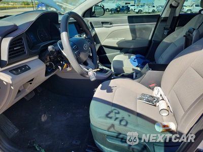 Zdjęcie 7 z 12 samochodu: 2019 HYUNDAI ELANTRA SEL VIN:5NPD84LF1KH408871 - miniatura