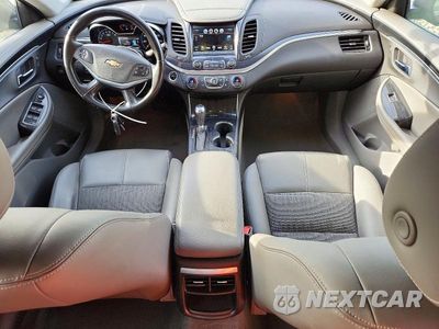 Zdjęcie 8 z 12 samochodu: 2019 CHEVROLET IMPALA LT VIN:2G11Z5SA5K9143492 - miniatura