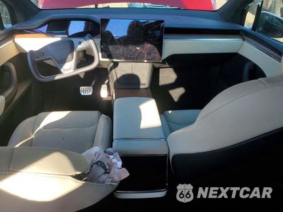Zdjęcie 8 z 12 samochodu: 2023 TESLA MODEL X VIN:7SAXCDE51PF404005 - miniatura