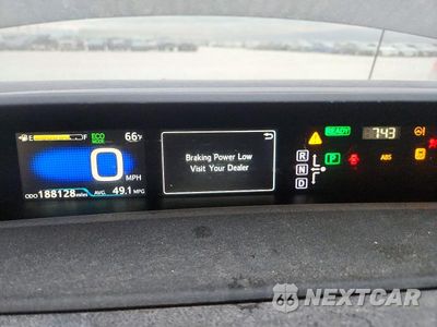 Zdjęcie 9 z 12 samochodu: 2016 TOYOTA PRIUS VIN:JTDKBRFU9G3012061 - miniatura