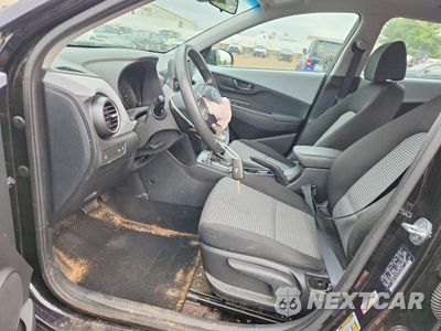 Zdjęcie 7 z 12 samochodu: 2020 HYUNDAI KONA SE VIN:KM8K1CAA7LU575364 - miniatura