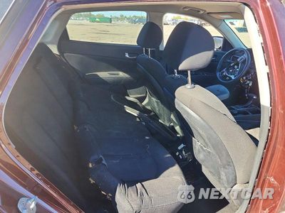 Zdjęcie 10 z 12 samochodu: 2018 KIA OPTIMA LX VIN:5XXGT4L37JG217810 - miniatura