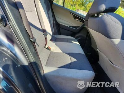 Zdjęcie 10 z 12 samochodu: 2019 TOYOTA RAV4 XLE VIN:JTMP1RFV5KD515848 - miniatura