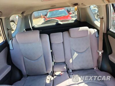 Zdjęcie 10 z 13 samochodu: 2008 TOYOTA RAV4 BASE VIN:JTMZD33VX85111125 - miniatura