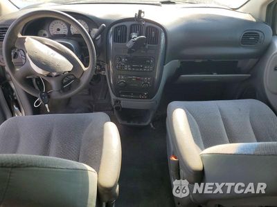 Zdjęcie 8 z 13 samochodu: 2005 DODGE CARAVAN SXT VIN:1D4GP45R15B344430 - miniatura