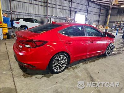 Trzecie zdjęcie samochodu z tyłu: 2020 HYUNDAI ELANTRA LIMITED VIN:5NPD84LF5LH607813 - miniatura