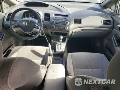Zdjęcie 8 z 12 samochodu: 2006 HONDA CIVIC EX VIN:1HGFA16886L145273 - miniatura
