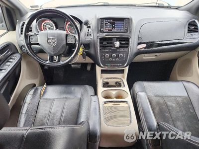 Zdjęcie 8 z 14 samochodu: 2019 DODGE GRAND CARAVAN SXT VIN:2C4RDGCG7KR748282 - miniatura
