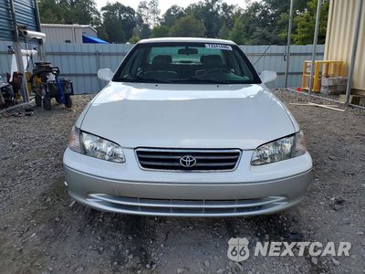 Piąte zdjęcie samochodu w środku: 2001 TOYOTA CAMRY LE VIN:JT2BG28K110554230 - miniatura