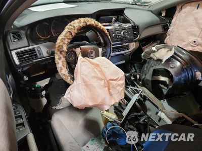 Zdjęcie 8 z 12 samochodu: 2014 HONDA ACCORD LX VIN:1HGCR2F37EA242190 - miniatura