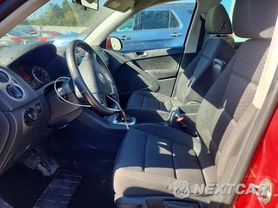 Zdjęcie 7 z 12 samochodu: 2009 VOLKSWAGEN TIGUAN SE VIN:WVGBV75N09W501385 - miniatura