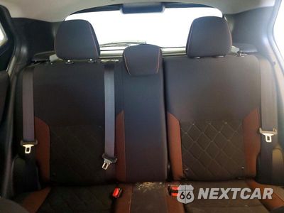 Zdjęcie 10 z 13 samochodu: 2019 NISSAN KICKS SR VIN:3N1CP5CU5KL494076 - miniatura