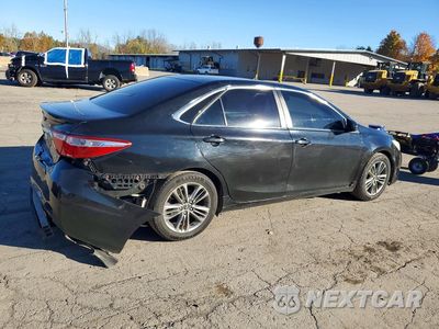 Trzecie zdjęcie samochodu z tyłu: 2017 TOYOTA CAMRY SE VIN:4T1BF1FK5HU642915 - miniatura