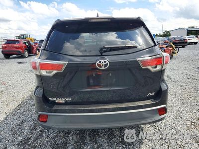 Zdjęcie 6 z 13 samochodu: 2015 TOYOTA HIGHLANDER XLE VIN:5TDKKRFH8FS061882 - miniatura