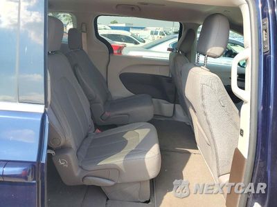 Zdjęcie 11 z 13 samochodu: 2017 CHRYSLER PACIFICA TOURING VIN:2C4RC1DG1HR571915 - miniatura