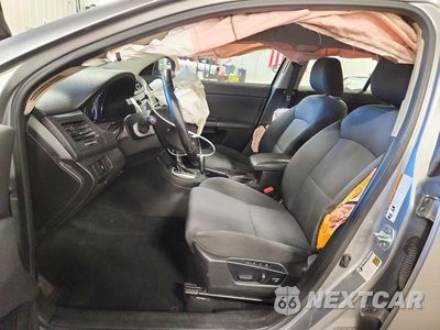 Zdjęcie 7 z 12 samochodu: 2010 SUZUKI KIZASHI SE VIN:JS2RE9A3XA6101203 - miniatura