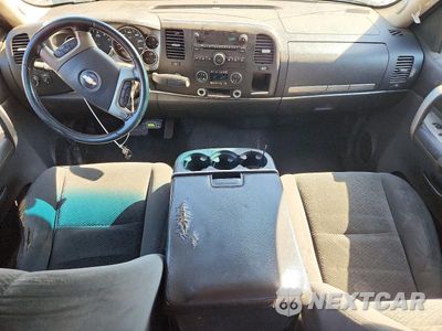 Zdjęcie 8 z 12 samochodu: 2008 CHEVROLET SILVERADO K1500 VIN:2GCEK19J381249071 - miniatura