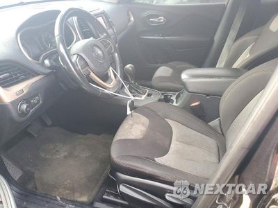 Zdjęcie 7 z 13 samochodu: 2014 JEEP CHEROKEE LATITUDE VIN:1C4PJMCS2EW152513 - miniatura
