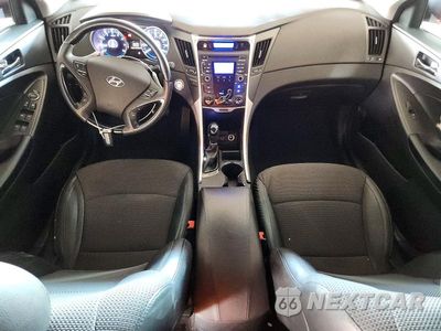 Zdjęcie 8 z 12 samochodu: 2011 HYUNDAI SONATA SE VIN:5NPEC4AC3BH284291 - miniatura
