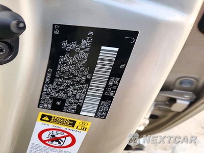Zdjęcie 13 z 13 samochodu: 2013 LEXUS RX 450H VIN:JTJBC1BAXD2440231 - miniatura