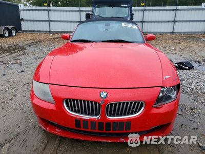Piąte zdjęcie samochodu w środku: 2007 BMW Z4 3.0 VIN:4USBU33527LW60677 - miniatura