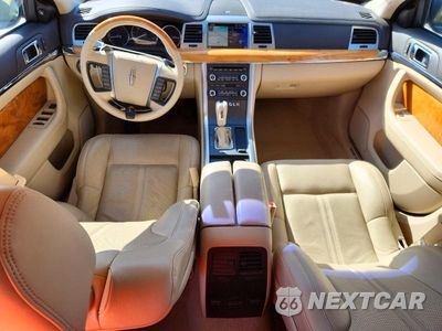 Zdjęcie 8 z 12 samochodu: 2011 LINCOLN MKS VIN:1LNHL9ER7BG600705 - miniatura