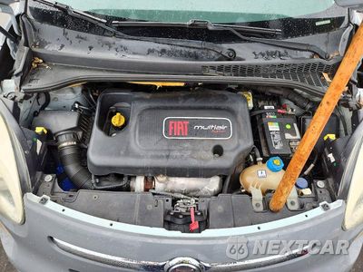 Zdjęcie 11 z 12 samochodu: 2015 FIAT 500L EASY VIN:ZFBCFABH5FZ030431 - miniatura