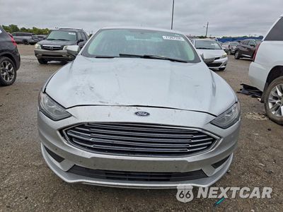 Piąte zdjęcie samochodu w środku: 2018 FORD FUSION SE VIN:3FA6P0HD6JR266773 - miniatura