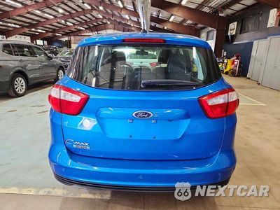 Zdjęcie 6 z 12 samochodu: 2013 FORD C-MAX PREMIUM VIN:1FADP5CU8DL507537 - miniatura