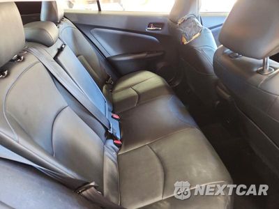 Zdjęcie 10 z 12 samochodu: 2016 TOYOTA PRIUS THREE TOURING VIN:JTDKARFU1G3026474 - miniatura