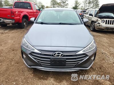Piąte zdjęcie samochodu w środku: 2019 HYUNDAI ELANTRA SE VIN:KMHD74LFXKU811834 - miniatura