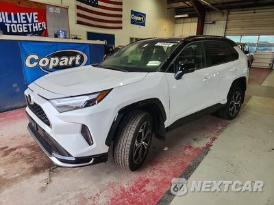 2025 TOYOTA RAV4 XSE JTMEB3FV0SD240097 - główne zdjęcie licytacji z USA - miniatura