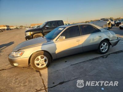 1997 LEXUS ES 300 JT8BF22G4V0010596 - główne zdjęcie licytacji z USA - miniatura