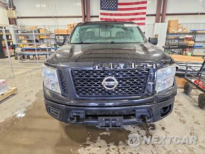 Piąte zdjęcie samochodu w środku: 2018 NISSAN TITAN S VIN:1N6AA1CJ3JN503387 - miniatura