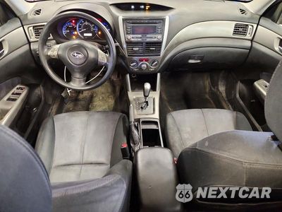 Zdjęcie 8 z 13 samochodu: 2010 SUBARU FORESTER 2.5X PREMIUM VIN:JF2SH6CC9AH915430 - miniatura