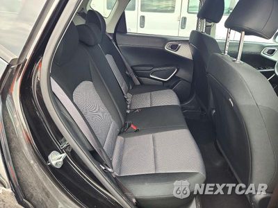 Zdjęcie 10 z 12 samochodu: 2023 KIA SOUL LX VIN:KNDJ23AUXP7839236 - miniatura