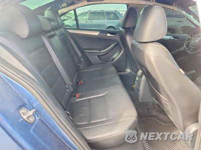 Zdjęcie 10 z 13 samochodu: 2017 VOLKSWAGEN JETTA SE VIN:3VWDB7AJ6HM345390 - miniatura