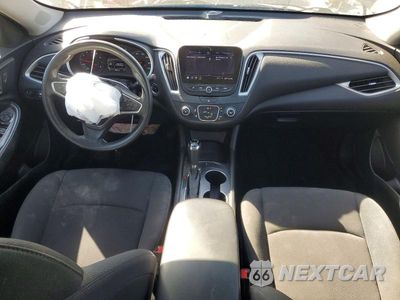 Zdjęcie 8 z 12 samochodu: 2019 CHEVROLET MALIBU LS VIN:1G1ZB5ST5KF228199 - miniatura