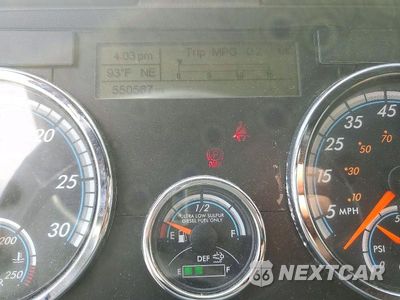 Zdjęcie 9 z 13 samochodu: 2017 FREIGHTLINER CASCADIA 125 SEMI TRUCK VIN:3AKJGLDR7HSGY9359 - miniatura