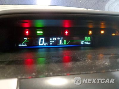 Zdjęcie 9 z 12 samochodu: 2013 TOYOTA PRIUS V FIVE VIN:JTDZN3EU3D3267501 - miniatura