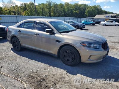 Czwarte zdjęcie samochodu z boku: 2016 FORD TAURUS POLICE INTERCEPTOR VIN:1FAHP2MK1GG125232 - miniatura