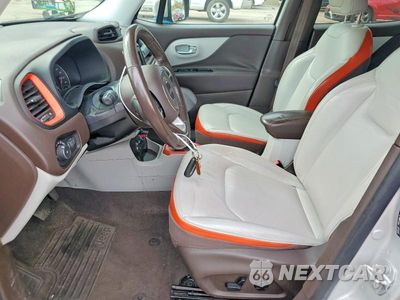 Zdjęcie 7 z 13 samochodu: 2016 JEEP RENEGADE LIMITED VIN:ZACCJBDT2GPC68725 - miniatura