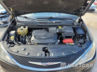 Zdjęcie 12 z 13 samochodu: 2017 CHRYSLER PACIFICA TOURING L PLUS VIN:2C4RC1EG7HR796368 - miniatura