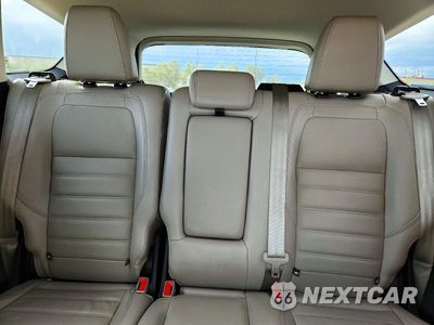 Zdjęcie 10 z 13 samochodu: 2017 FORD ESCAPE TITANIUM VIN:1FMCU0J93HUD54299 - miniatura